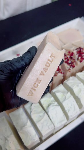 Replying to @therealkellymcguire Oh you mean like this? ☺️ Here’s how I cut and stamp my cold process soaps! 🫧 #handmade #coldprocesssoapmaking #soapmaker #soapmakingtutorial #soappouringvideo #soapmakingprocess #satisfying #soappour #coldprocess #coldprocesssoap #soapcutting #handmadesoap #artisansoap #soapmaking #soapmakingvideo #handcraftedsoap #satisfying #soapchallengeclub #soapasmr #vegansoap #soapshaving #wickvault