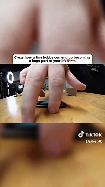 yt: jakepfb Shredding on the Málaga Park Bench from @Piro Wheels #fingerboard #fingerboarding #youtube #jakepfb