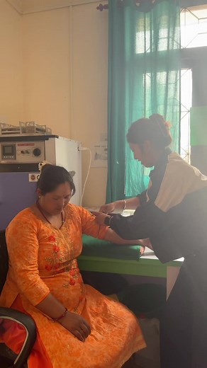 #lab_technician👩‍🔬💉 #trendingvideo #Technician pareyoo mata🤣🤣🥰