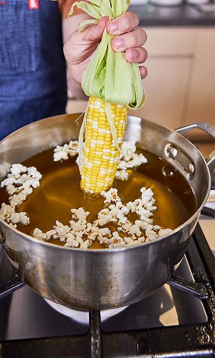 Can You Deep Fry Corn And Turn It Into Popcorn? 🌽🌽🌽 | Eitan Bernath