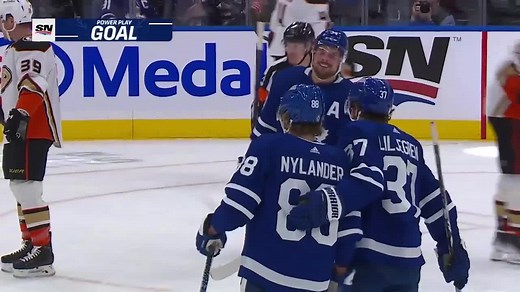 Quelle précision de Nylander!