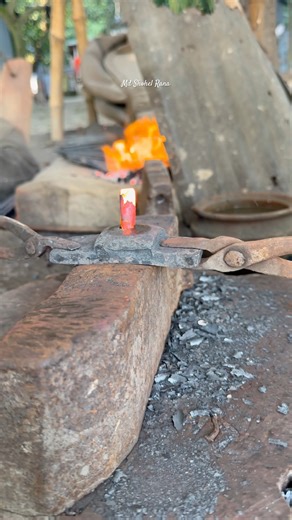 Reforging Broken Iron Into a Strong Peraak | Full Metal Transformation