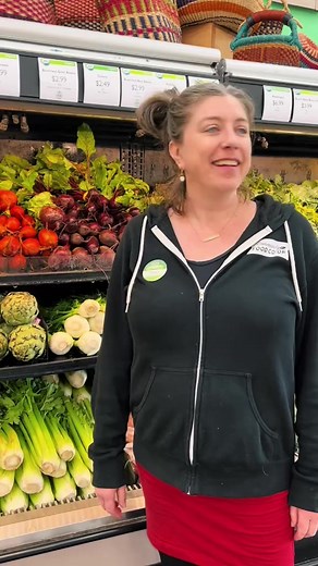 Thanks to Sustainable Connections for highlighting local food during Eat Local Month. At the Co-op we value our local food systems. When shopping in our stores, you can always find a local logo on our local products. Celebrate Eat Local Month with us by shopping local at the Co-op! Video description: Megan, the Cordata produce manager, tells us what signs to look for in order to shop local. #ShopLocal #SupportLocal #WhatcomCounty #WA #PNW #FoodCoop | Community Food Co-op