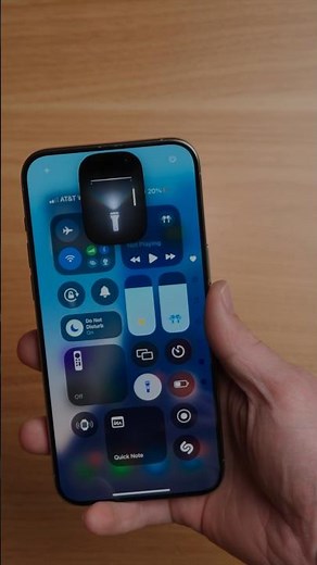 iOS 18 Flashlight Trick!