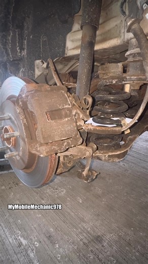 Brake Caliper Compression Techniques for Auto Repair