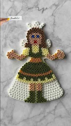 🌾 Farmhouse Girl Hama Bead Art | Cozy DIY Bead Craft #hamabeads