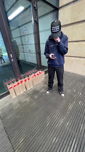 Spotting Fake Money: A Guide to Identifying Counterfeit Currency