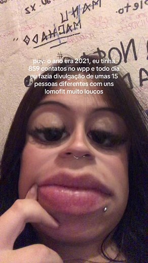 O Ano Era 2021: Memórias de Lomotif e WhatsApp