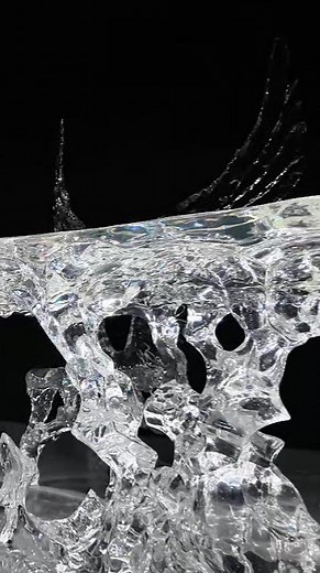 Watch This Before You Buy: The Real Details of a Premium Acrylic Table