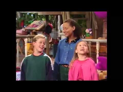 I Love You (Barney's Super Singing Circus)