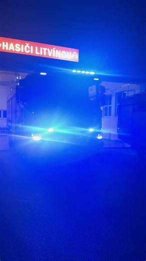 Videa uživatele Hasiči Litvínov (@hasici_litvinov) s Originalton - Michi