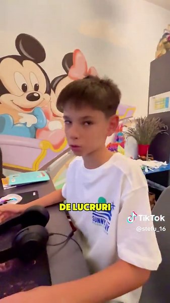 Crează un joc pe Roblox pentru 500 de lei