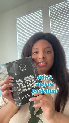 #booktok #bookbesties #romancebooktok #bookbox #bookrecommendations #specialeditionbooks #bookunboxing #bookhaul #mmromancebooks #smuttok