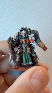 Chaplain en Terminator armour es un Character excelente y una delicia de mini para convertir