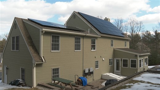 No, Maine is not offering solar panels for free