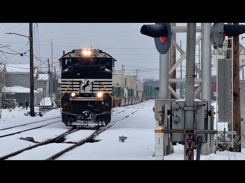 Trains Level 1 Snow Emergency, Car Runs Xing, Trains Diverging Tracks Coming At Me, Caboose Action!