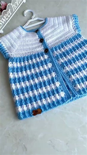 Easy Crochet Baby Sweater pattern #crochet