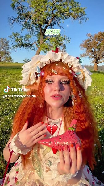 In 5 Days ‘GLASS HEART’ is OUT 😻❤️‍🩹 April 3rd 🍓 Pre-Save Now! 🙏🏻✨