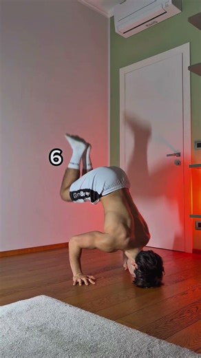 Easy handstand tutorial🔥💪 #calisthenics #motivation #foryou #shorts