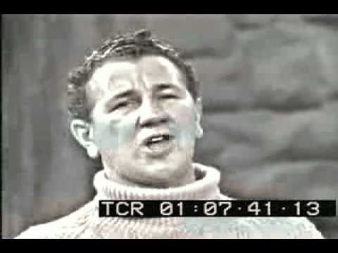 The Clancy Brothers & Tommy Makem - Wild Colonial Boy