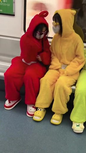 ใส่เป็นแก็งค์กับเพื่อน55555