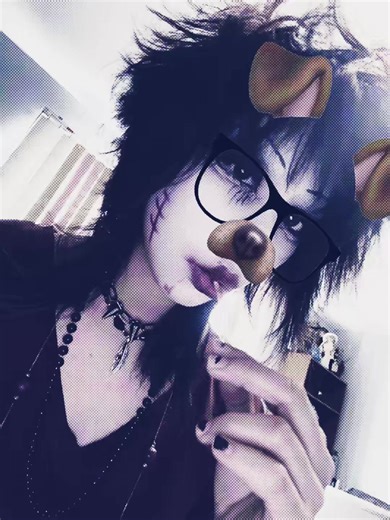 ˖⌕ ݁𖦹𝒱𝘢𝘭𝘦﹒༝ (@valedarll)’s videos with original sound - 𝗂𝗏𝗈𝗋𝗒 - ivory