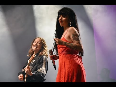 Mon Laferte ft Natalia Lafourcade La Llorona | Teatro Metrópolitan