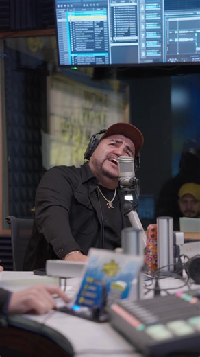 Que belleza escuchar @El Mimoso 🗣️🎤 en La Mejor, promocionando que estará el 07 de marzo en el rodeo Texcoco 🤠🐎🔥 #elmimoso #lamejor #rodeotexcoco #soyunpobrecaminante