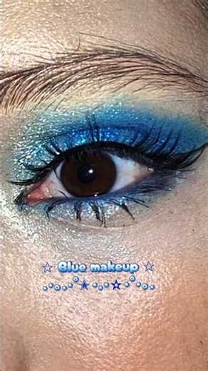 El tutorial de sombras azul más fácil y rápido de hacer#bluemakeup #maquillajeazul#makeupispiration
