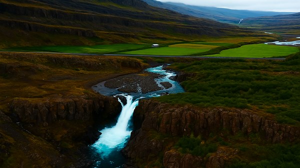 ドルビービジョン™ HDR 8K自然映像 | Ultra HD リラクゼーション体験