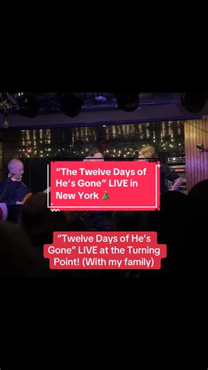 I got a chance to sing my silly post-Trump fantasy song with Tom Chapin and the Chapin Sustets at the Turning Point in Piermont, NY. I don’t get on stage much anymore but the opportunity was too good to pass up! Enjoy! 🎤😂