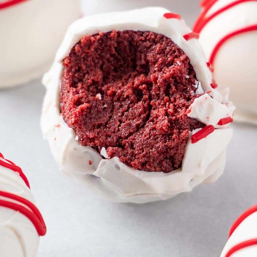 The Best Red Velvet Cake Balls