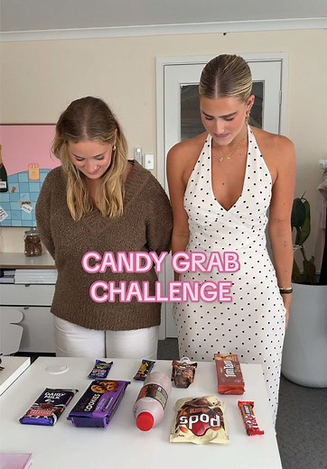 Candy Grab Challenge: Dance with Mimi's Aggressive Moves