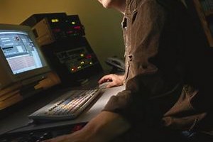 How to Copy From a Time Warner DVR to a Computer