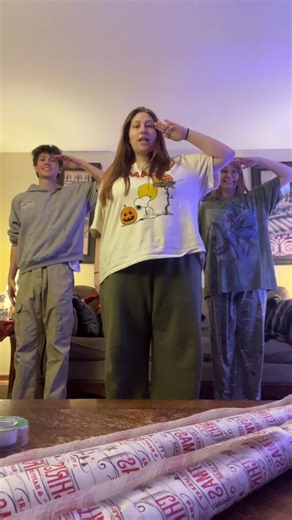 Sibling Reunion: A Fun Spongebob Christmas Celebration