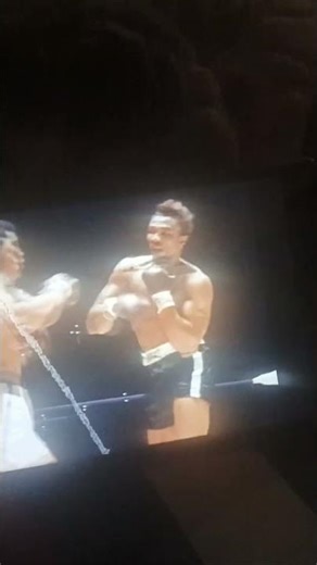 Muhammad Ali dancing in the ring #boxing #muhammad #ali