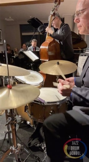 Swinging 4’s #jazzdrummer #jazzdrumming #jazzdrums #drumsolos #drumsolo