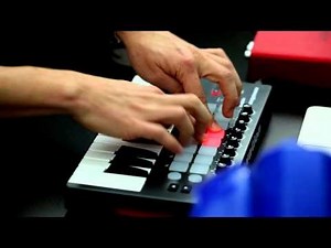 Novation // Launchkey Mini Performance ft.KillTheRobot