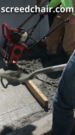 Vibrating screeds work great with screed rail chairs for pouring concrete #concrete #construction