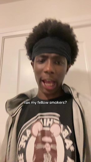 everytime i roll up my bellys tells me i needa 💩😭 #fyp