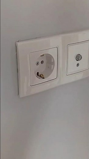How to Wire a Wall Socket Like a Pro! Secrets from a Sailor-Electrician