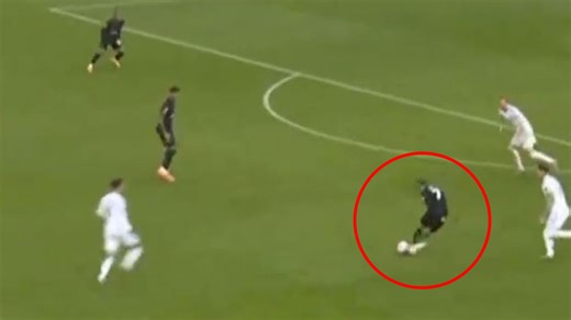 Spurs fans fume at Xavi Simons over 'idiotic' move vs Leeds