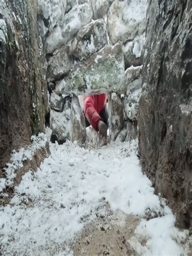 Pt2 | I Was Alone… Blizzard, Freezing Cold & the Fight to Survive #survivalcamp #build #outdoors #survivaltips #survivalskills #camping #fyp #foryou #foryoupage #bushcraft #bushcrafting #shelter #building #builder #bushman #campinglife #rock