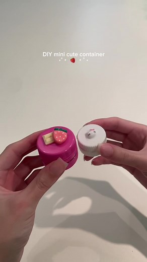 DIY Cute Container Craft from Bottle Caps
