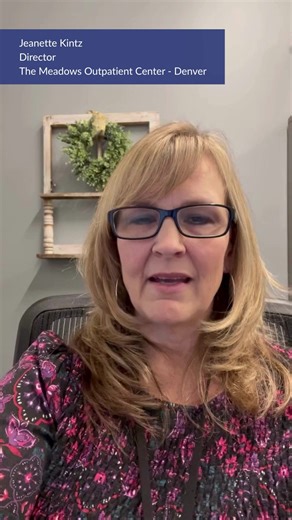 Every year, Mental Illness Awareness Week helps shine a light on mental health, reduce stigma, and encourage open conversations about mental wellness. 💛 One simple but powerful way to care for your mental health is through connection. This could mean connecting with friends and family, spending quality time with yourself, or nurturing your spiritual side. Engaging in connection helps support a regulated, stable mood and overall well-being. This week, take a moment to prioritize connection. Smal