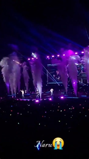 EXO Don't Fight The Feeling #exhorizon #kpop #alwaysandforeverexo #sehun #concert