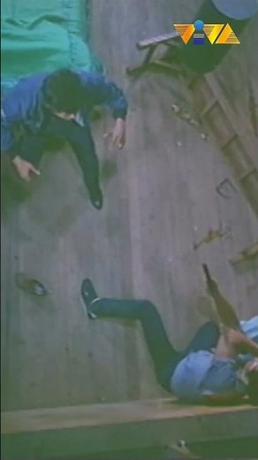 Vic Vargas labanan mo sila! #shorts #movieclips #vivafilms