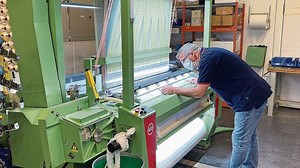 Jakob Müller AG produziert Schutzmasken am laufenden Band – Tausende Bestellungen gehen ein