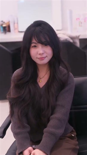 Essential Haircuts for Round & Square Faces - Volumey Wavy Bangs