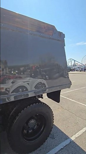 Absolutely Incredible Mack Triaxle Dump Truck